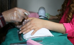 Protez Tirnak Kursu Izmir Biotin Guzellik