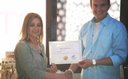 Estetisyenlik Ve Guzellik Uzmanligi Kursu Izmir Biotin Guzellik